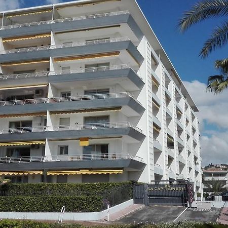 Grand Studio Climatise En Bord De Mer Avec Parking Securise Golfe-Juan Buitenkant foto